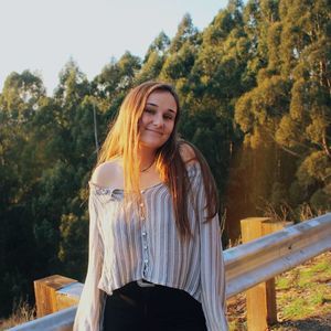 Meet your Posher, Jillian